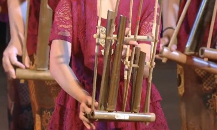 Sejarah dan Perkembangan Angklung dalam Budaya Indonesia