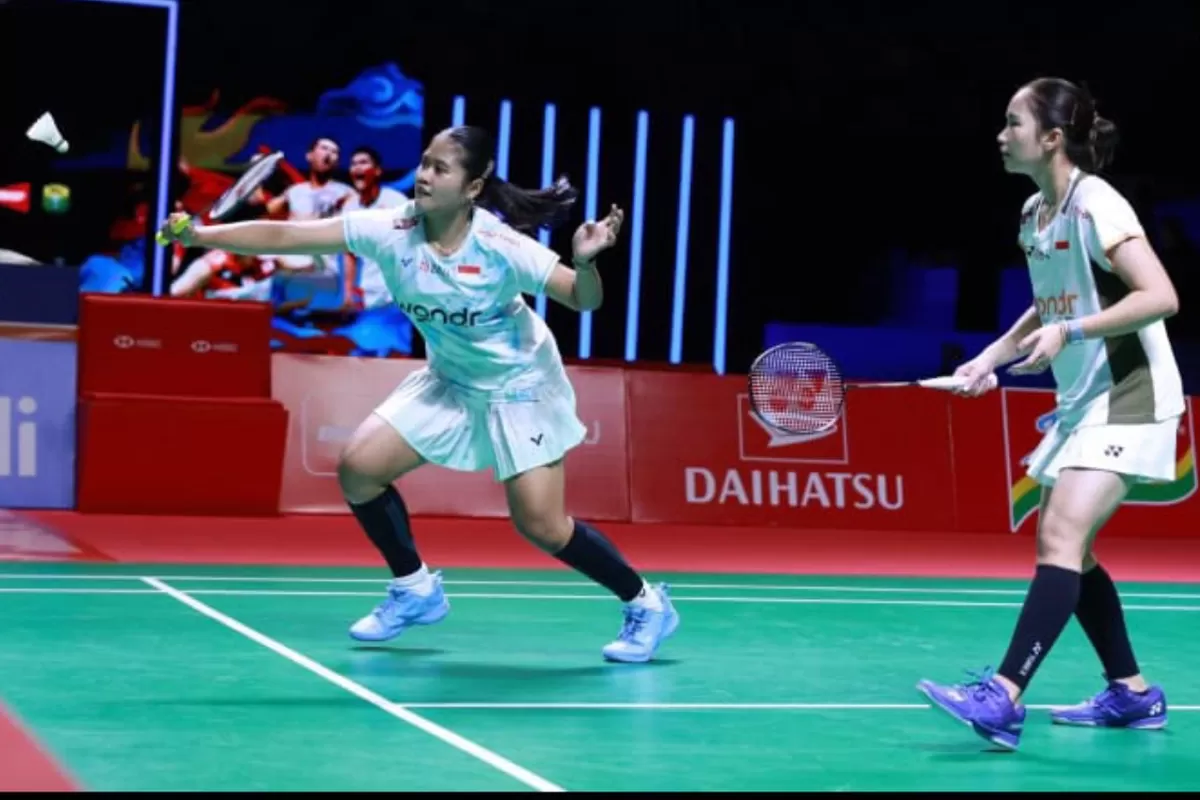 Rachel dan Febi melakukan evaluasi usai semifinal Indonesia Masters 2026