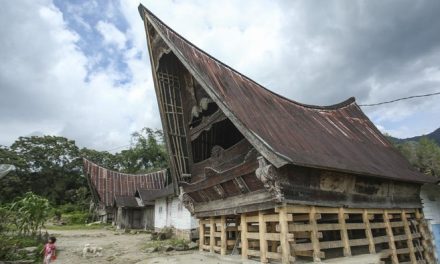 Dalihan Na Tolu dan Dinamika Kehidupan Sosial Batak Toba