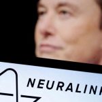 Neuralink Siap Produksi Massal Implan Otak pada 2026