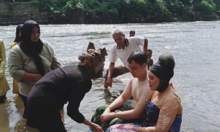 Tradisi Mandi Kasai sebagai Ritual Pernikahan Adat