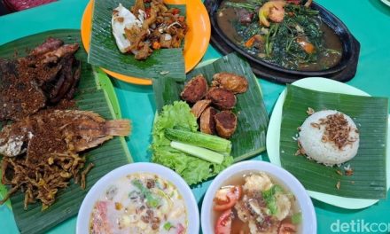 Warung Tarra, Lalapan Favorit di Kelapa Gading