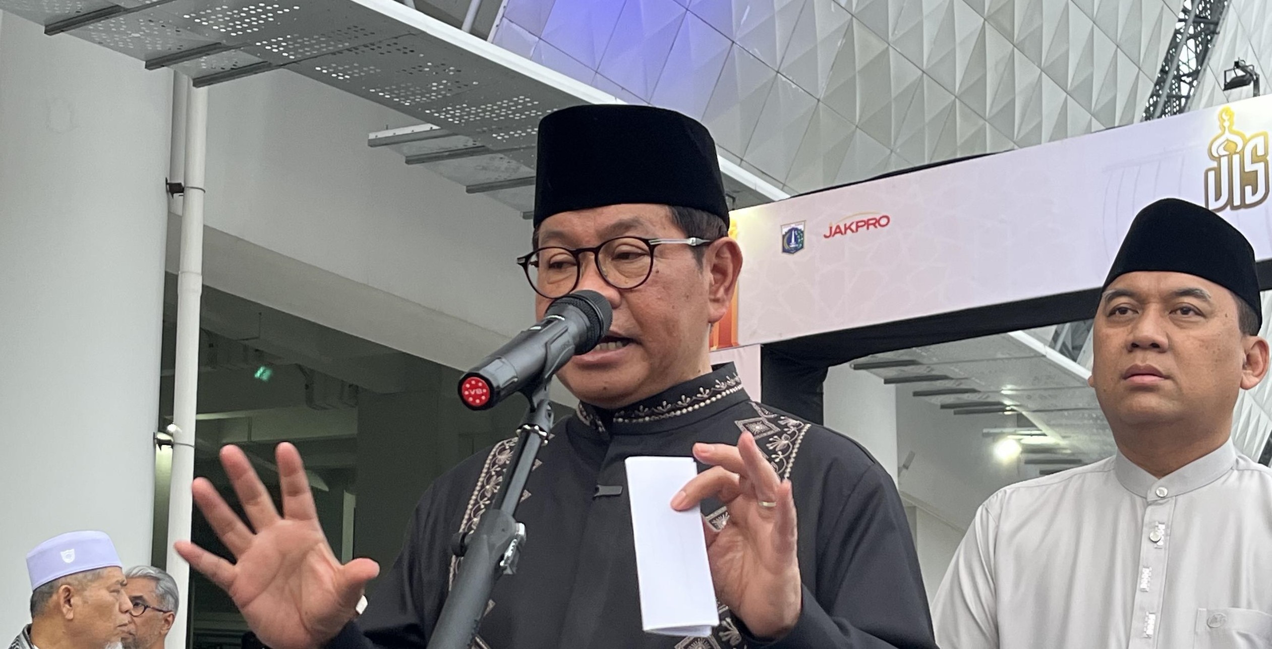 Pramono Ajak Warga Jakarta Tetap Tenang Hadapi Dampak Ekonomi Konflik AS-Israel-Iran