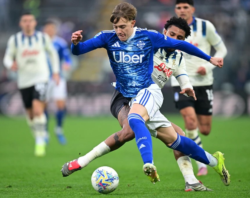 Winger Como Tegaskan Target Lolos ke Liga Champions