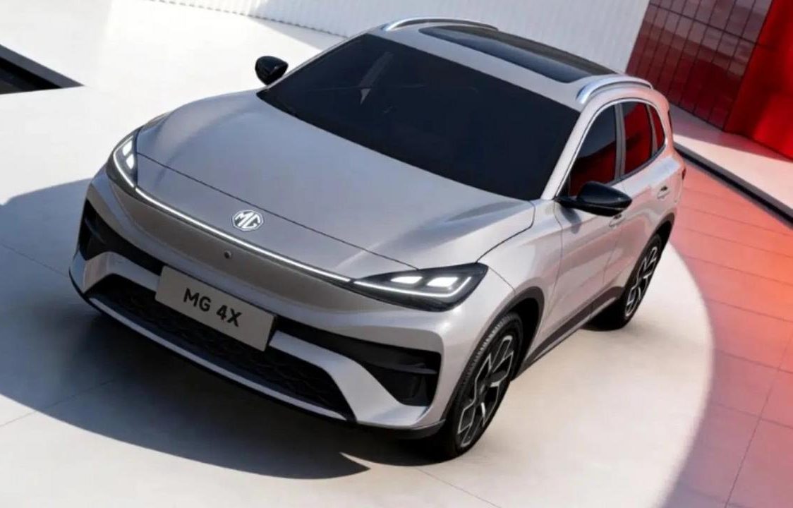 Mobil listrik MG 4X dengan teknologi baterai semi solid state
