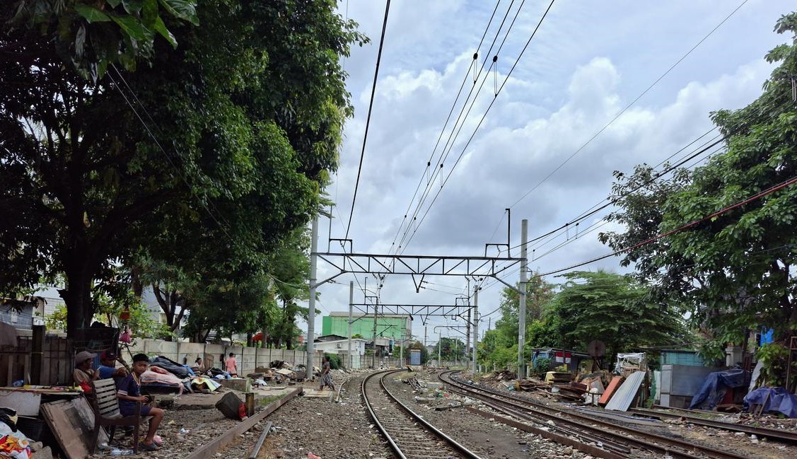 Situasi penataan permukiman di kawasan rel Senen