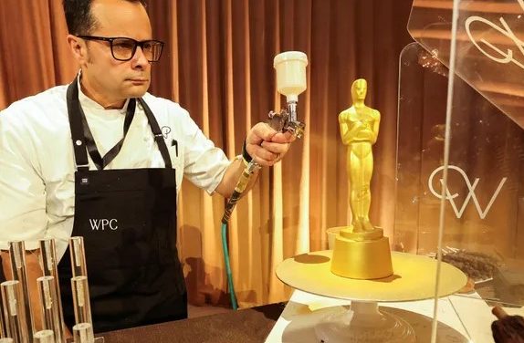 Oscar 2026 Sajikan Menu Mewah dari Steak hingga Cokelat Emas