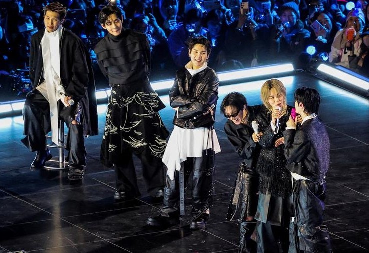 Fans BTS Kecam Tonight Show Usai Candaan Soal Korea Utara