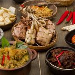 Makan Berlebihan saat Lebaran Bisa Ganggu Pencernaan