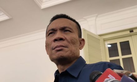 SP3 Terbit, Kasus Ijazah Jokowi untuk Rismon Sianipar Dihentikan