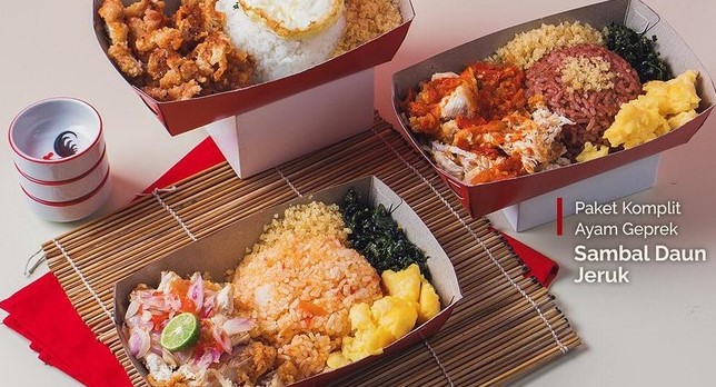 Murah Meriah! 5 Ayam Geprek Enak yang Bisa Dipesan Online