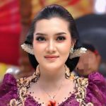 Sinden Muda Asal Pati Yheni Konsisten Melestarikan Seni Nyinden