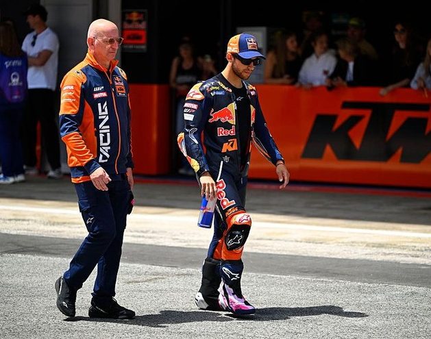 Enea Bastianini mengalami kerusakan mesin di MotoGP Catalunya 2026
