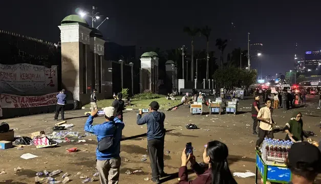 Mahasiswa Bubarkan Aksi di DPR dengan Pimpinan DPR RI