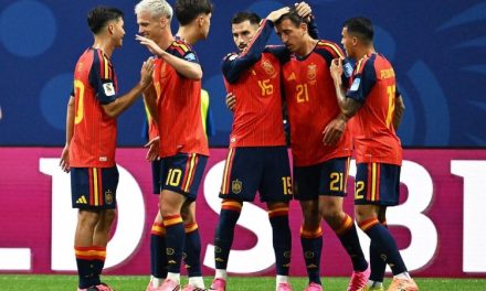 Mikel Oyarzabal Bintang Lapangan, Spanyol Hajar Arab Saudi
