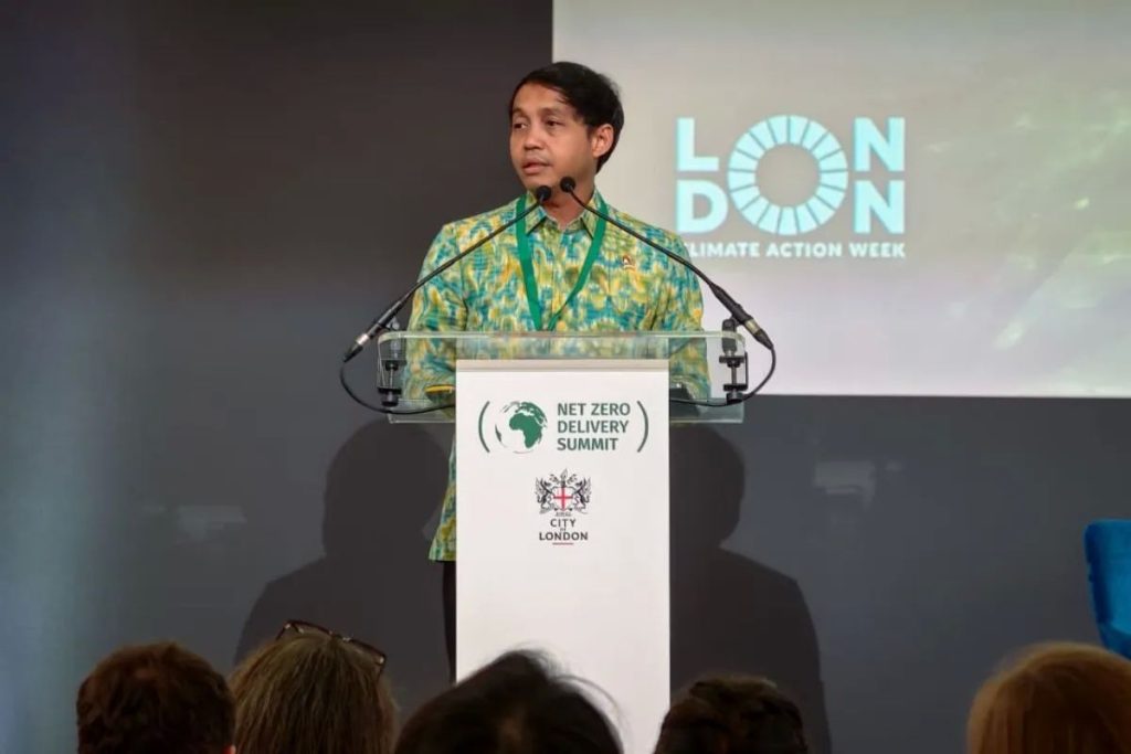 Menteri Kehutanan Raja Juli Antoni menyampaikan komitmen Indonesia
