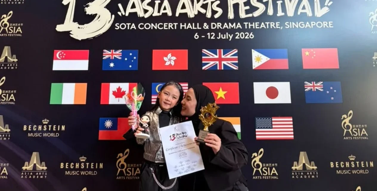 Mahyra Menangi Dua Trofi Asia Arts Festival 2026 di Singapura