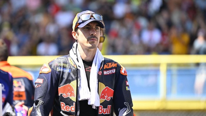 Maverick Vinales saat membela KTM di tengah rumor dicoret sebelum MotoGP Inggris 2026.