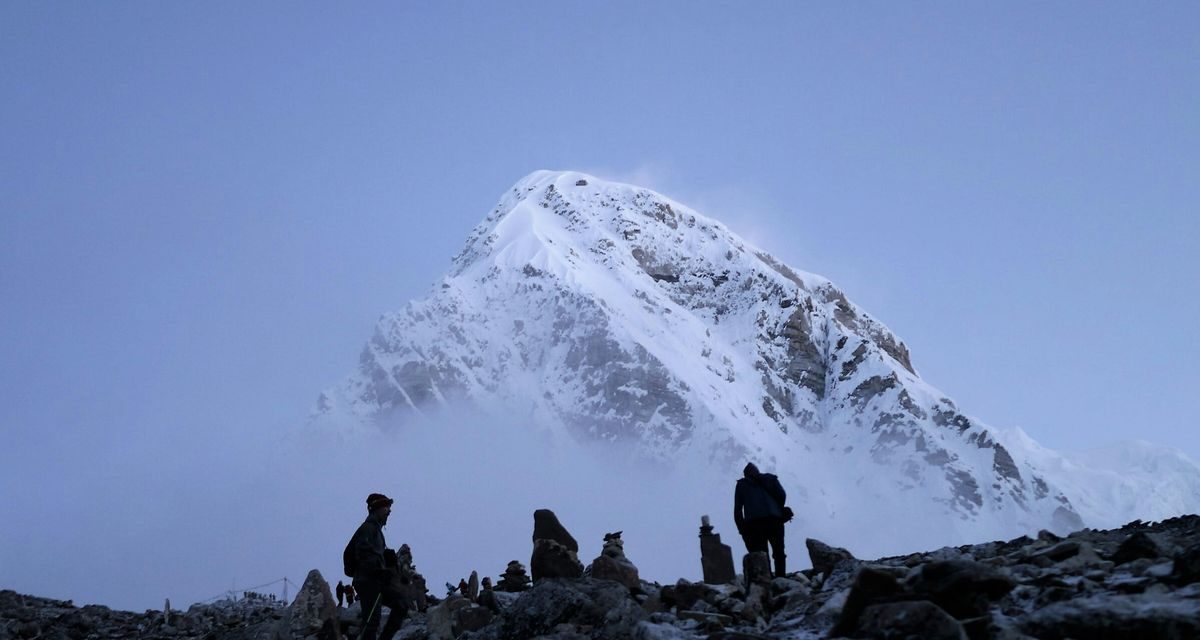 Lima Jasad Pendaki Ditemukan di Nepal Setelah Terkubur Salju Sejak 2025