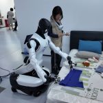 China Kembangkan Kulit Elektronik yang Membuat Robot Humanoid Bisa Merasakan Sentuhan