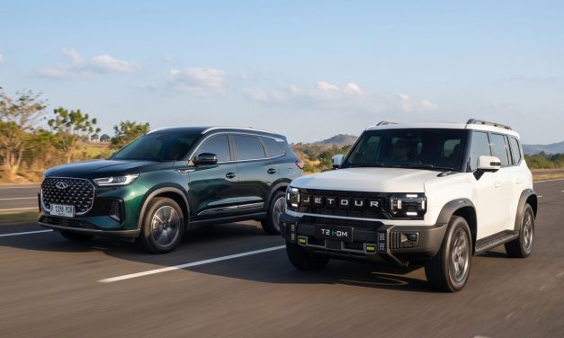 Jetour T2 i-DM vs Chery Tiggo 8 CSH AWD, Pilih Adventure atau SUV 7 Penumpang?