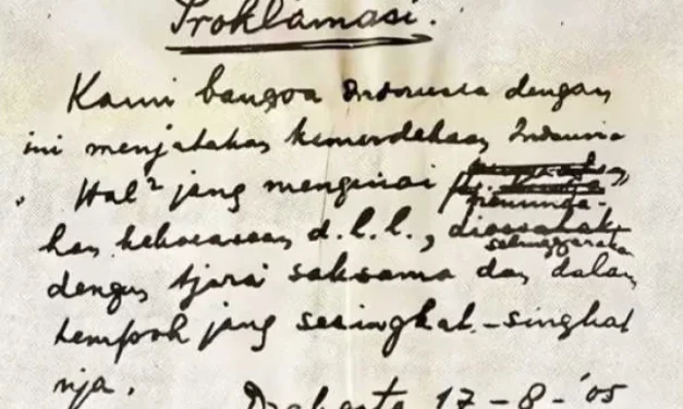 Naskah Proklamasi, Jejak Tulisan Soekarno dan Ketikan Sayuti Melik